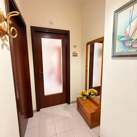 Апартаменты Brezza Marina *